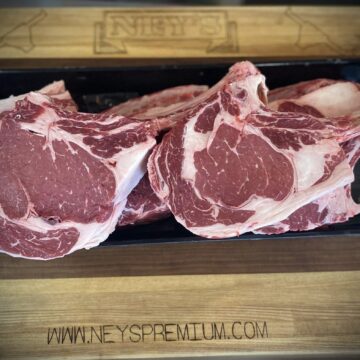 Tomahawk Ribeye