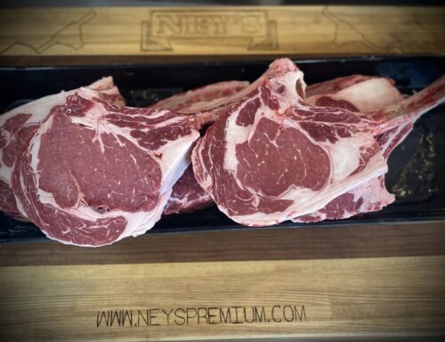 Teys Ribeye Tomahawk Ribeye – NEY'S PREMIUM MEATS